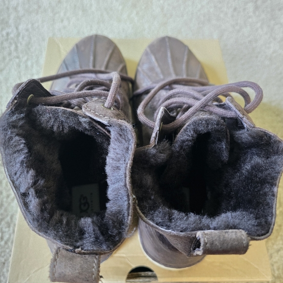 UGG Men's ALASTAIR Duck Boots BROWN Bomber Leather Finish 9US ($160 MSRP) - Picture 5 of 7